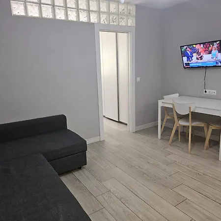 Precioso En La Plaza